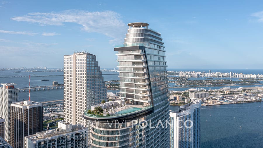 Recorre las Recientemente Terminadas Aston Martin Residences: El Pináculo del Lujo en Miami