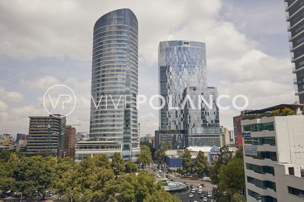 Lujoso Penthouse de 2 Niveles con Vistas Impresionantes en la Ciudad de México