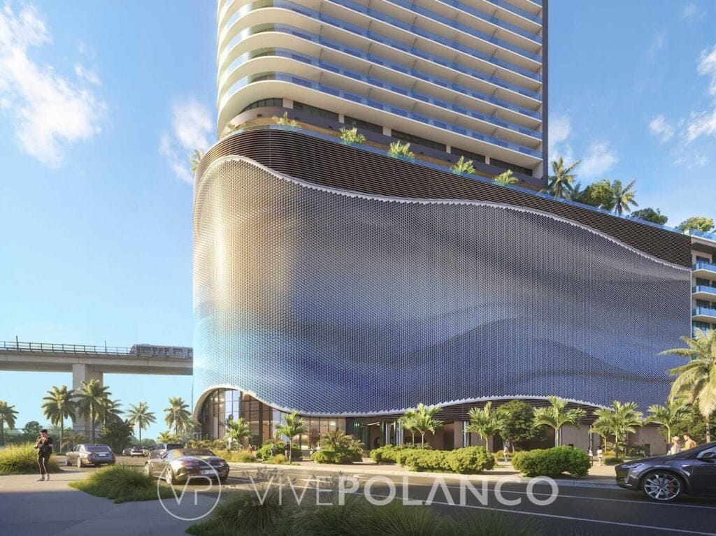 Standard Residences Brickell con diseño arquitectónico moderno, base curva de malla metálica y torre residencial