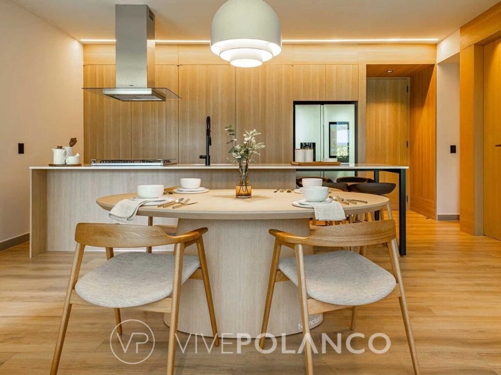 Alberca y áreas comunes exteriores de Be Grand Alto Polanco