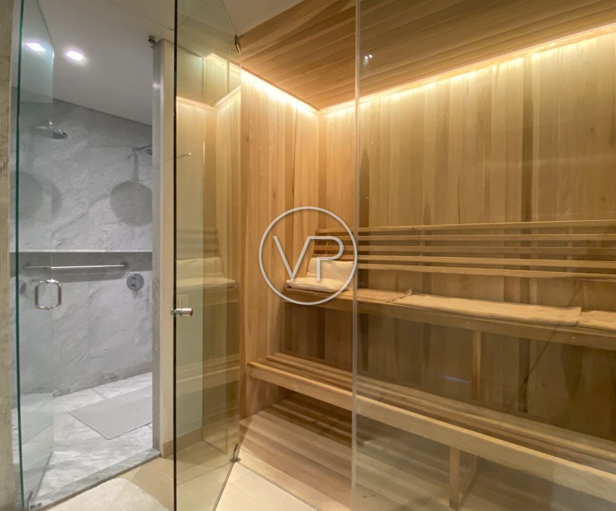 Sauna y regadera, Residencia 4907, The Ritz-Carlton Residences, Mexico City
